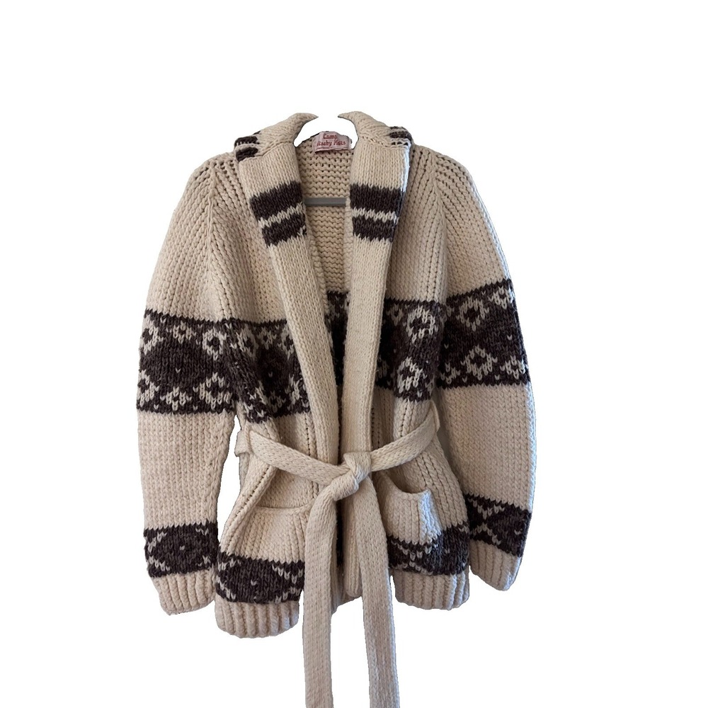 Camp Kissebay Knits Wool Cardigan Marilyn Monroe Inspired Hand Knit Ecuador